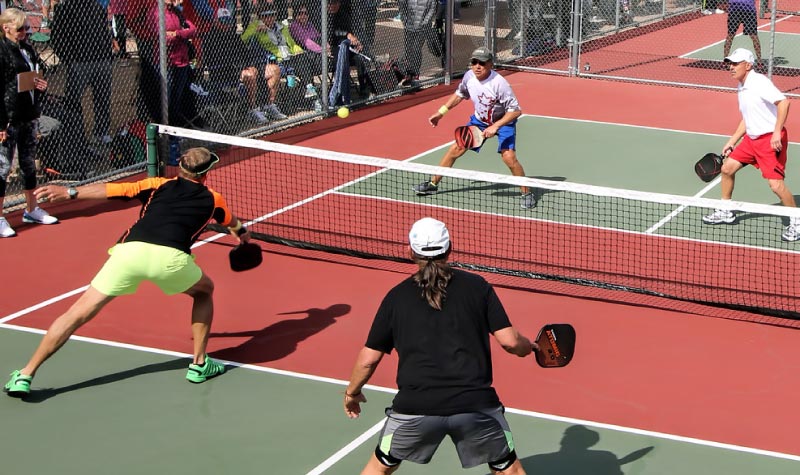 pickleball-joc-pe-echipe